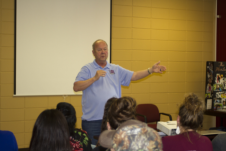 Group shares vision for local women’s home